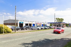 Tip Top Garage Ltd place picture